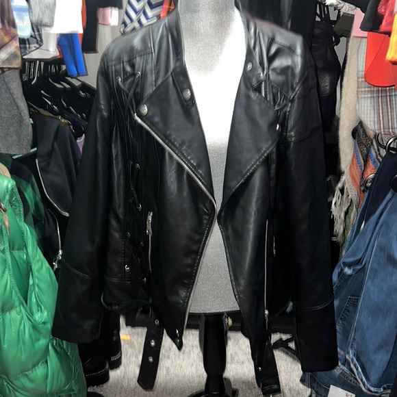 Fashion Nova Jacket - Picture 1 of 4